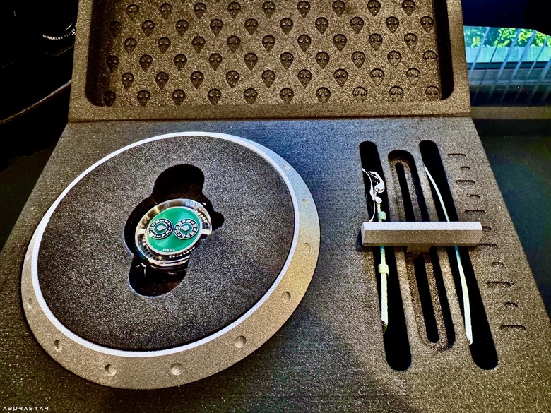開箱分享MB&F MAD2 ~ 一抹新綠迎盛夏