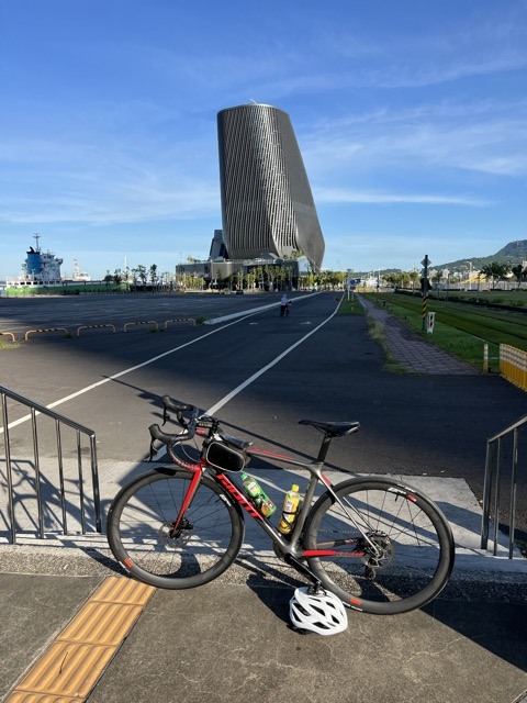 (2025 夏天) 🚴🚴 TCR + ZIPP 夏天漫遊 高雄