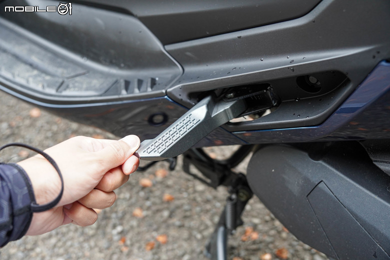 KYMCO DOWNTOWN GT350 試乘｜超乎預期的運動性、全方位黃牌大羊！