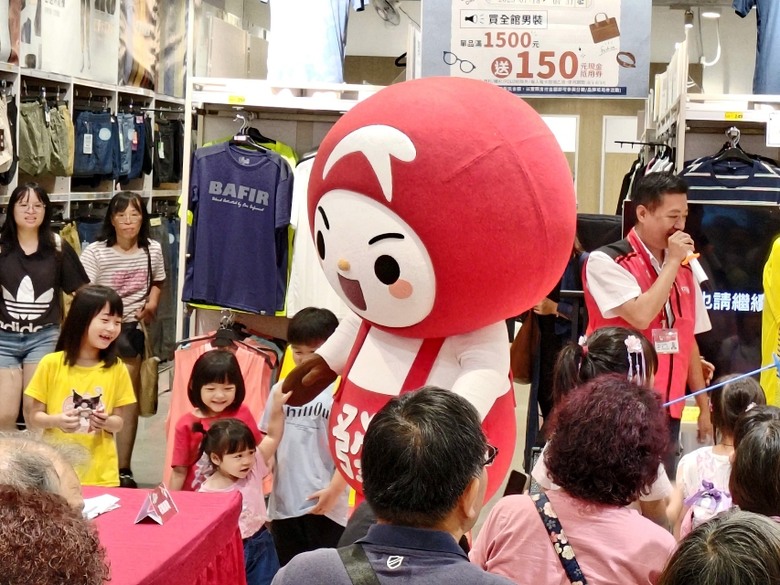 點我看大圖 【來全台第一間大潤發走走】Goodbye RT-Mart 一路走來餐會