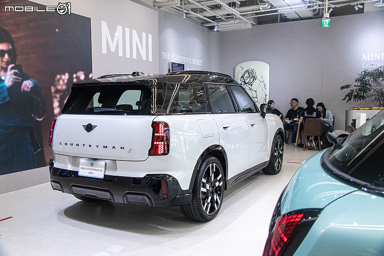 【採訪】MINI Hub Taipei 插旗台北信義區,體驗迷你魅力的時尚風格空間!
