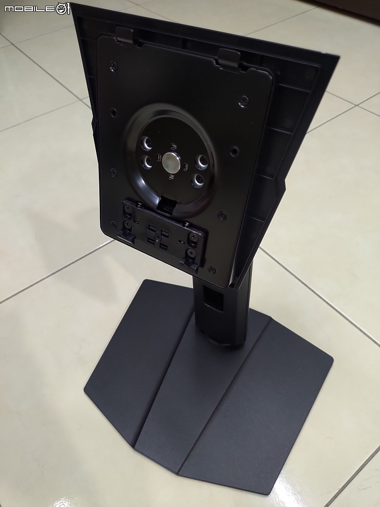 [分享開箱]MSI GAMING 微星 321UP QD-OLED