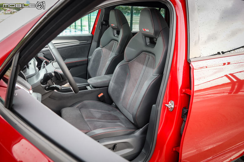 Skoda Kodiaq RS 試駕|實用七座空間與熱血性能=我要全部!