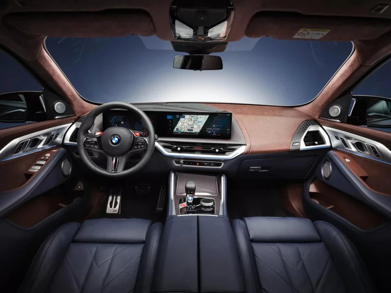 新年式BMW XM取消入門款 性能全面攻頂