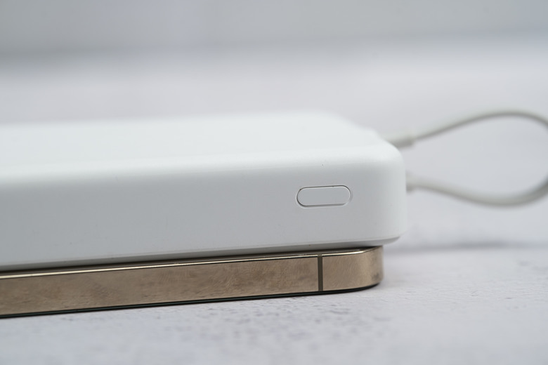 【開箱測試】Xiaomi 磁吸自帶線行動電源 10000mah 33W 便宜實用 但缺點明顯