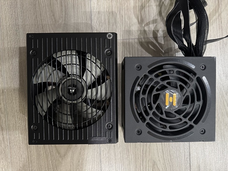 [開箱] Corsair HX750 Platinum