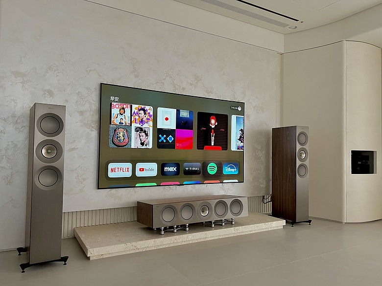 點我看大圖 如「烏托邦」的精品StormAudio風暴/KEF 5.2.6客廳劇院