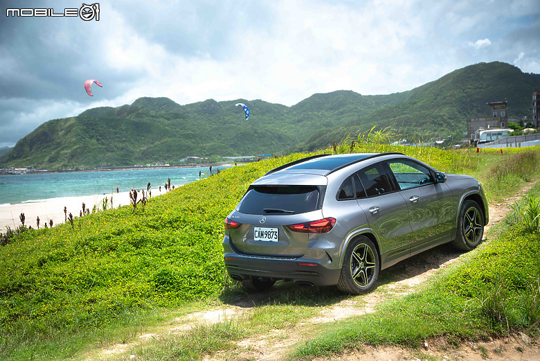 Mercedes-Benz GLA 200 / Mercedes-AMG A 35 4MATIC 摘星版試駕|圓一個夢,一個近在咫尺的夢!