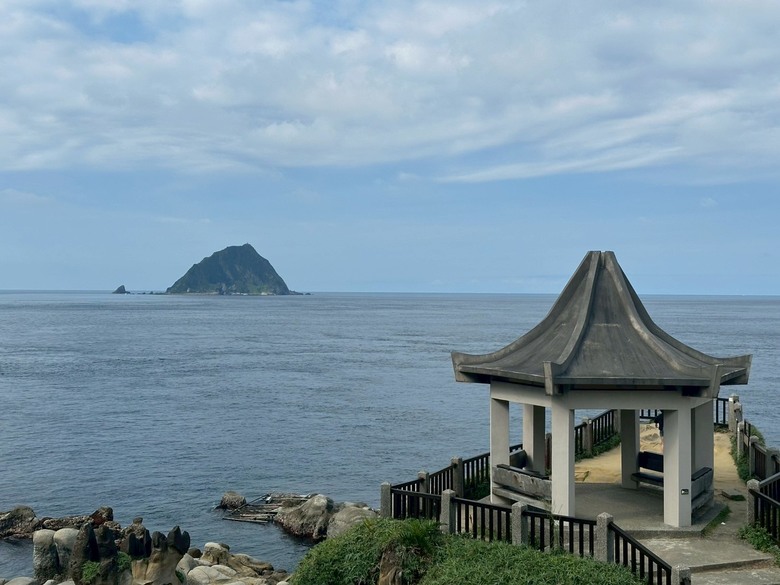 暑假和平島一日遊，順勢體驗路上能見度很高的HS和CR-V