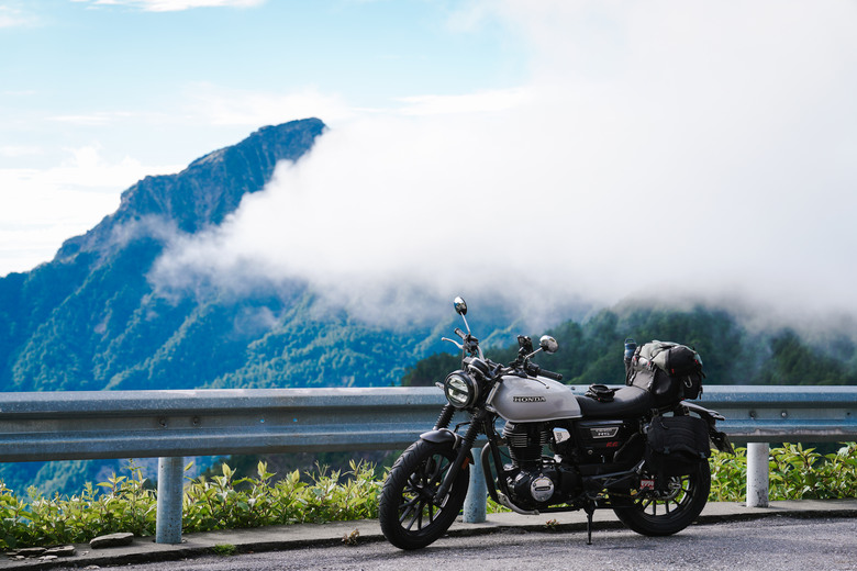 點我看大圖 台灣山路小縱走 CB350RS