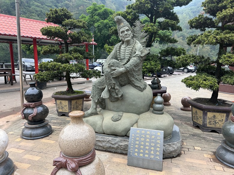 騎遊阿里山下的鄒族文化園區巡禮