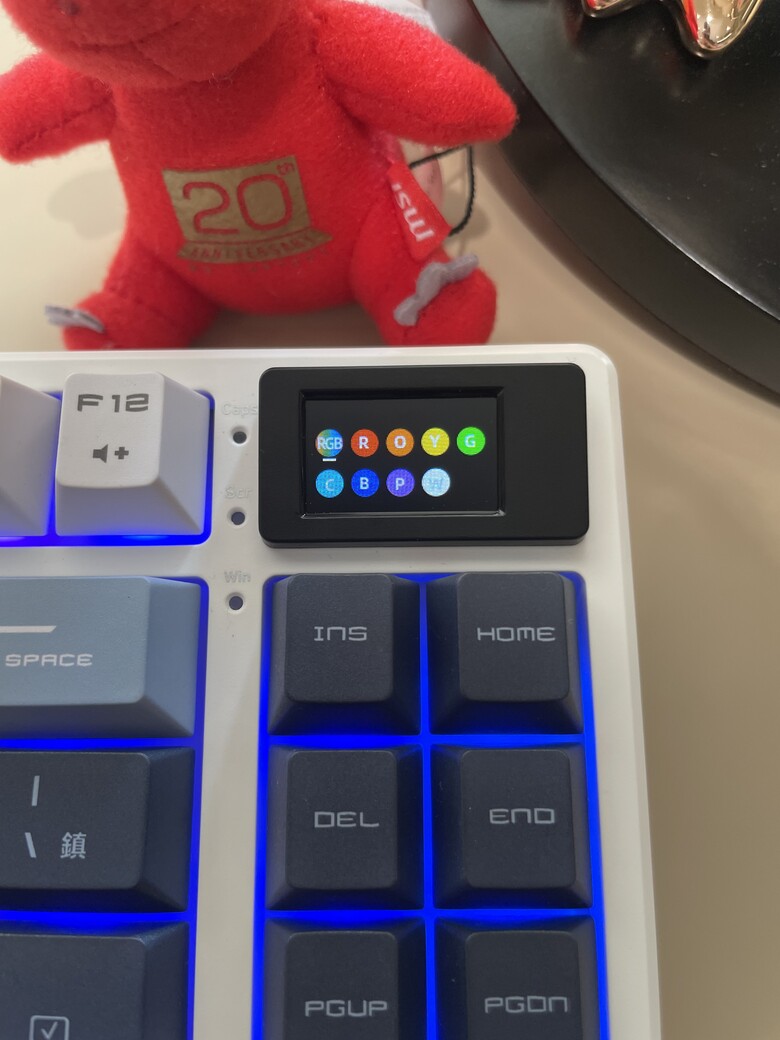 微星台中旗艦館 | 微星首把三模無線機械鍵盤FORGE GK600 TKL WIRELESS，獨家搶先看