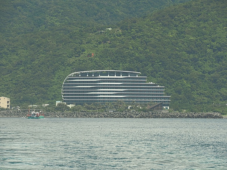 龜山島賞海豚、青蔥農場體驗蔥農生活、享用宜蘭在地無菜單料理 — 讓大腦放空休息一天之員工旅遊