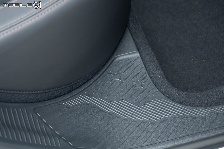 Subaru Forester Hybrid 大改款試駕｜全新油電動力更省油，但四驅性能一樣出色！