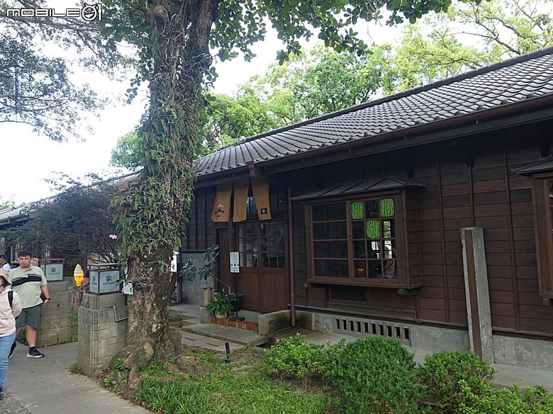 花蓮將軍府1936、花蓮港放送局1944、松園別館、花蓮文化創意產業園區、台灣鐵路局花蓮管理處處長官邸、野光 Fluorescent (原：黑金通) — 花蓮市區3小時快閃行旅
