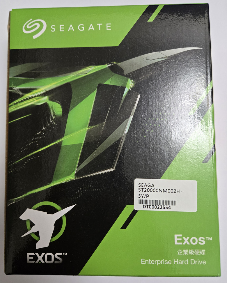 【開箱簡測】Seagate Exos X24 20TB ST20000NM002H 硬碟機效能簡測 (圖多)