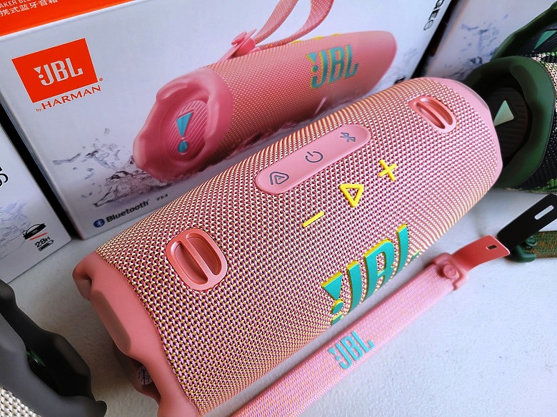 << 你有多"9"沒聽好聲音了? >> JBL Charge 6 藍芽喇叭體驗分享