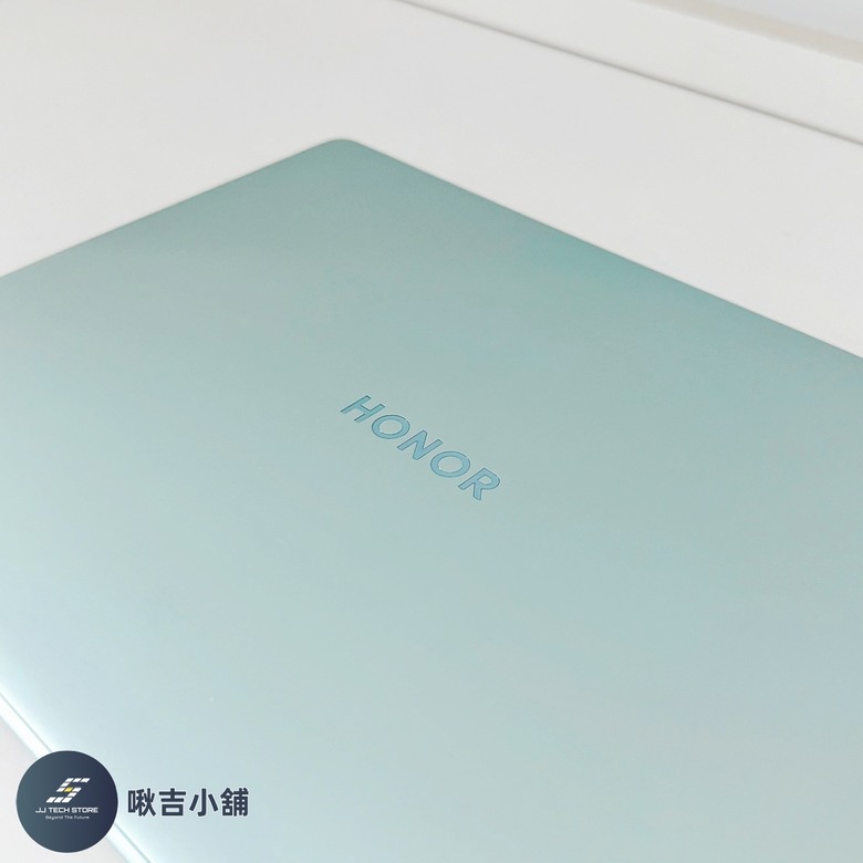 開箱&分享 荣耀Honor MagicBook Pro 14（2025） 🖥️(全實拍及開箱影片)