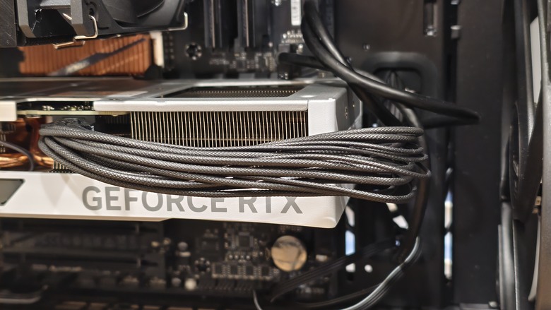 (舊殼開箱) 主打高風量的散熱布局，Fractal Design Torrent Compact & Nano開箱試用
