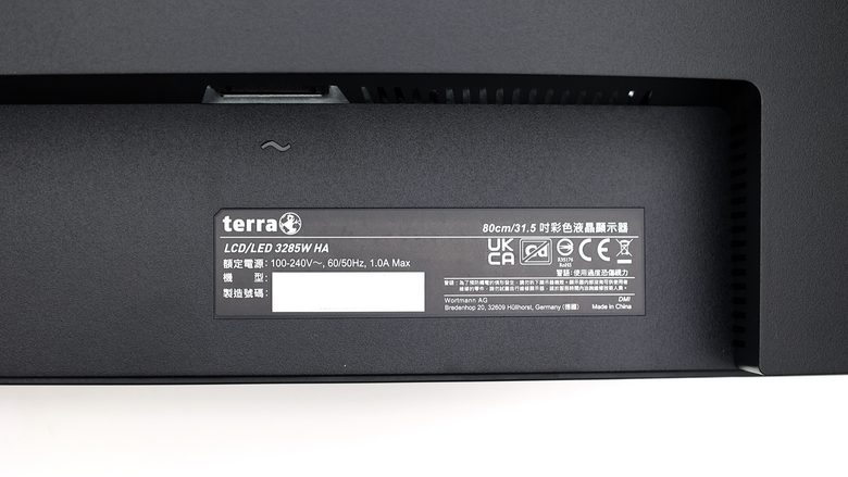 平價 2K 解析度 180Hz 曲面螢幕 terra 3285W HA，支架意外地出色