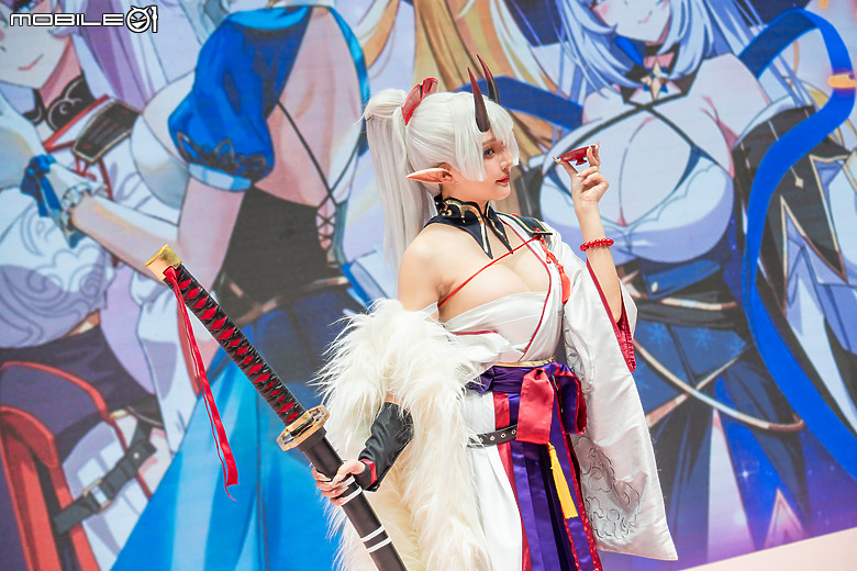 點我看大圖 韓國「撩慾系」RPG 手遊《遺忘之劍》前進漫博,祭超香互動與玩家同樂!