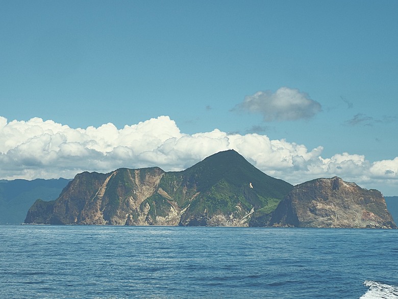 龜山島賞海豚、青蔥農場體驗蔥農生活、享用宜蘭在地無菜單料理 — 讓大腦放空休息一天之員工旅遊