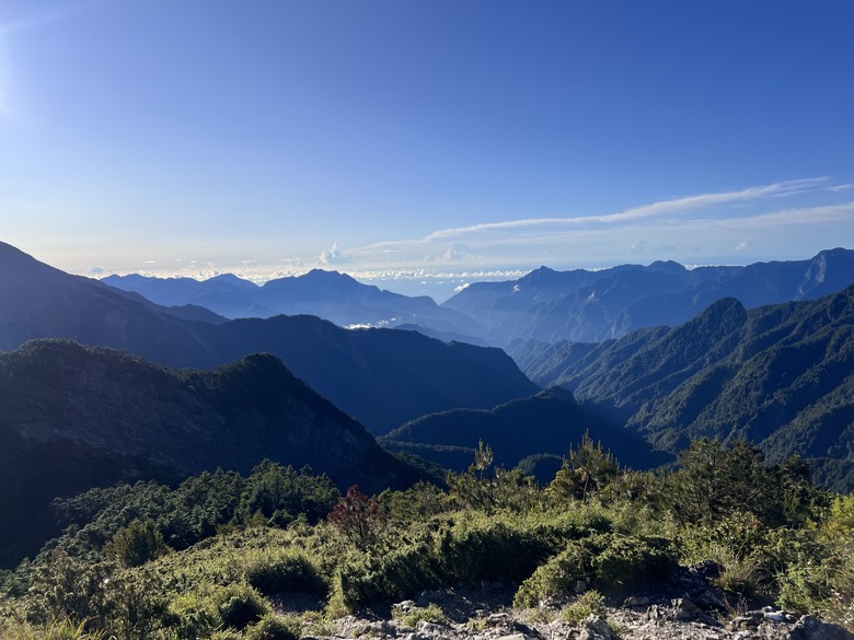 登鈴鳴閂山 ,被颱風追趕