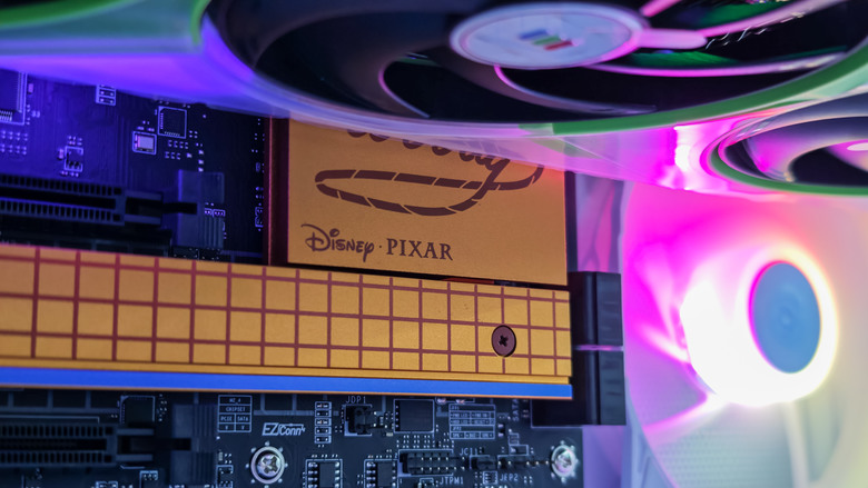 [開箱] MSI微星 TOY STORY 玩具總動員30周年紀念主機