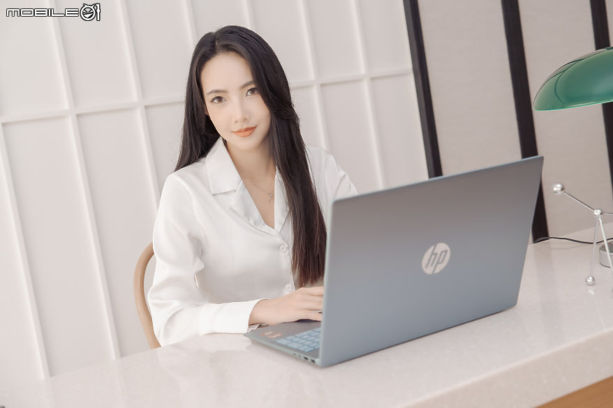 HP OmniBook 5 16 AMD 測試報告｜完美平衡工作與生活需求的便攜 AI 筆電