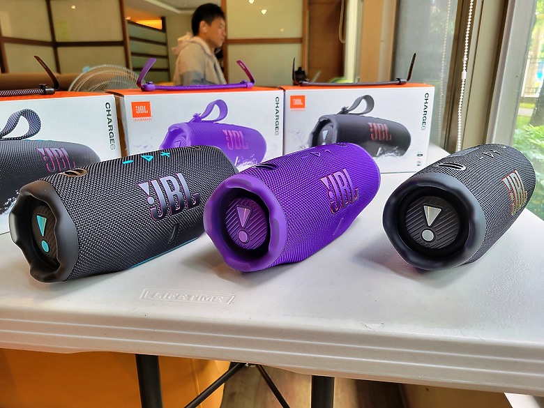 << 你有多"9"沒聽好聲音了? >> JBL Charge 6 藍芽喇叭體驗分享