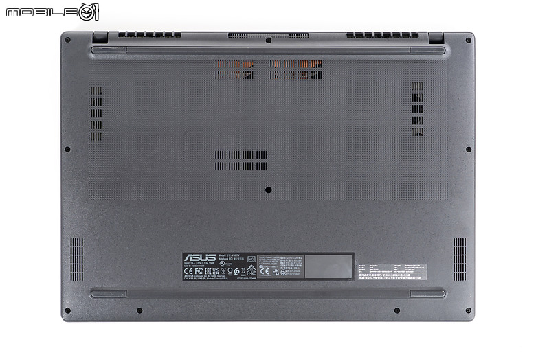 ASUS V16 (V3607) 測試報告｜不到四萬就有 RTX 5060，「輕電競筆電」值得嗎？