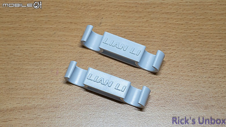 點我看大圖 【開箱】連水冷都有三模連線 | LIAN LI HydroShift II LCD-C 360CL WHITE