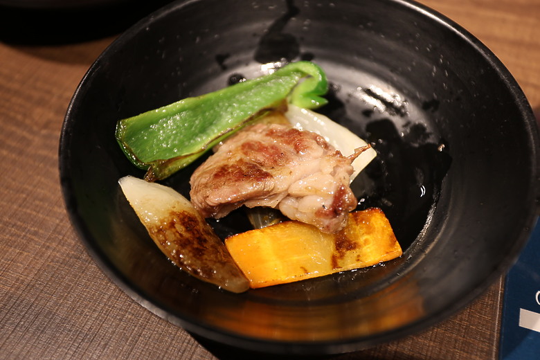 點我看大圖 夏日北海道自由行-函館篇(五稜郭/旬花/大黑屋/函館朝市/金森紅磚倉庫/小丑漢堡/八幡坂/元町/根室花丸/函館山)