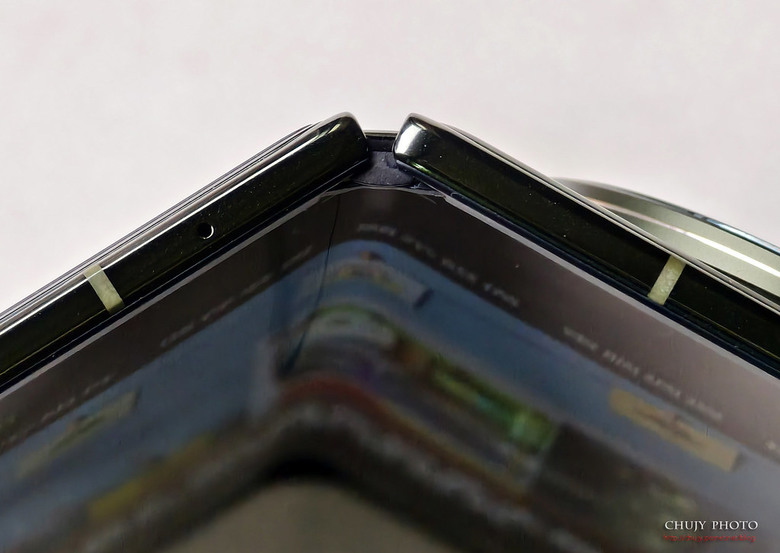 (chujy) vivo X Fold5 開箱體驗:輕薄大螢幕摺疊旗艦的全方位進化