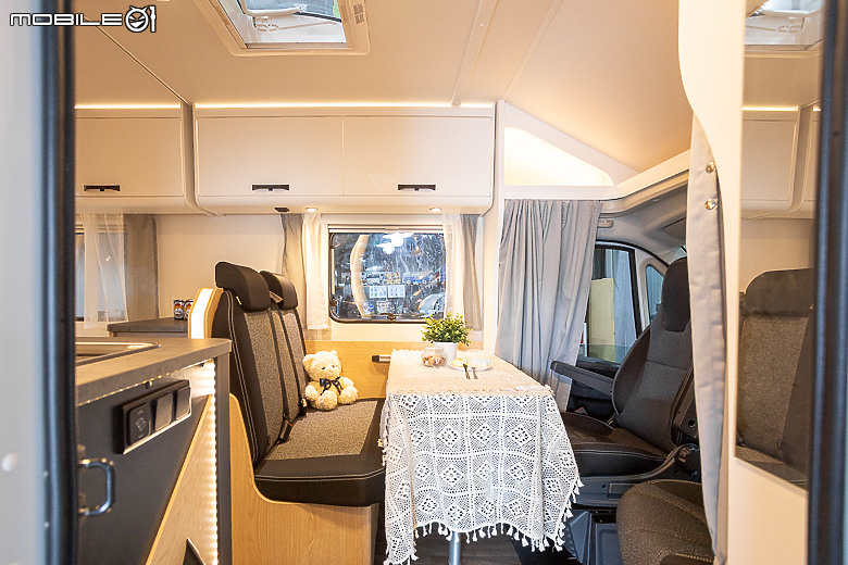 【採訪】Sunlight T58 露營車 398 萬元起正式上市,歐馬企業與桃園「彼德國際」合作成立首間經銷據點!