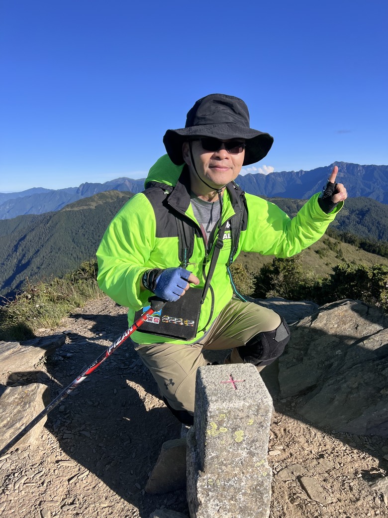 登鈴鳴閂山 ,被颱風追趕