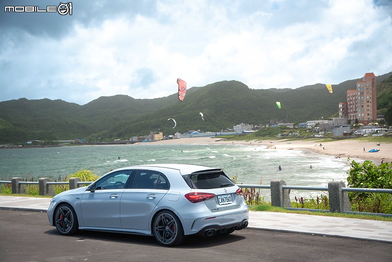 Mercedes-Benz GLA 200 / Mercedes-AMG A 35 4MATIC 摘星版試駕|圓一個夢,一個近在咫尺的夢!