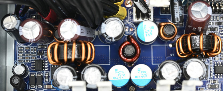 點我看大圖 ENERMAX 保銳科技CyberG II 850W ATX 3.1金牌電源開箱