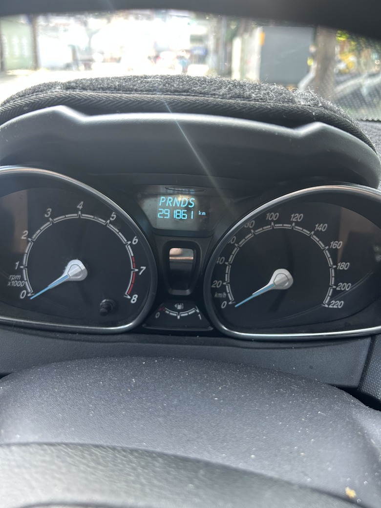 fiesta 1.0車子不會斷電