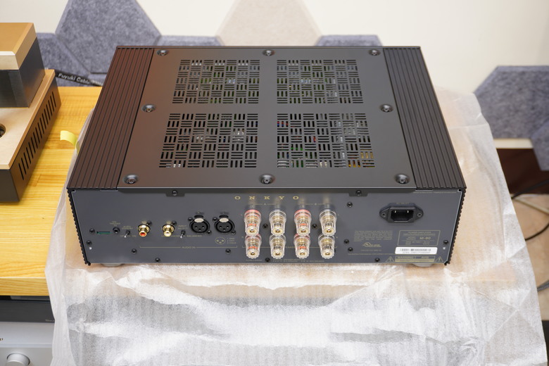 【開箱 / 全球首發】浴火重生的Hi-Fi鳳凰──Onkyo Icon P‑80 + M‑80 擴大機搭配 Klipsch Forte IV 試聽體驗