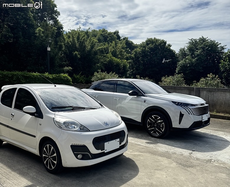 開箱 Peugeot 3008 P2 Hybrid GT Cielo