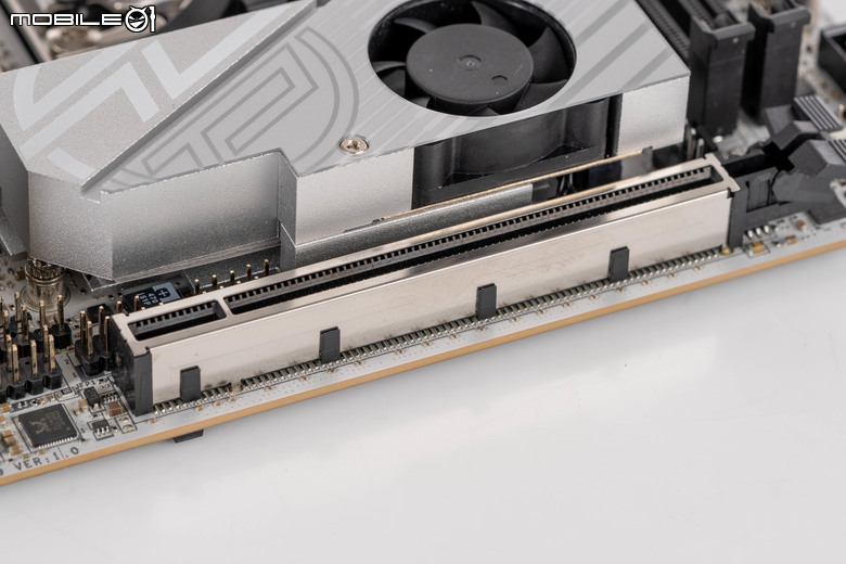 微星 MPG B850I EDGE TI WIFI 主機板開箱實測 在迷你尺寸內具備實用強悍性能