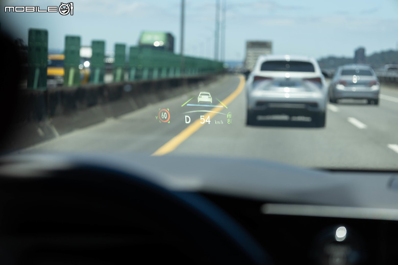 Lexus RX 450h+ 旗艦版試駕|淺嚐純電生活,從插電式油電動力開始!