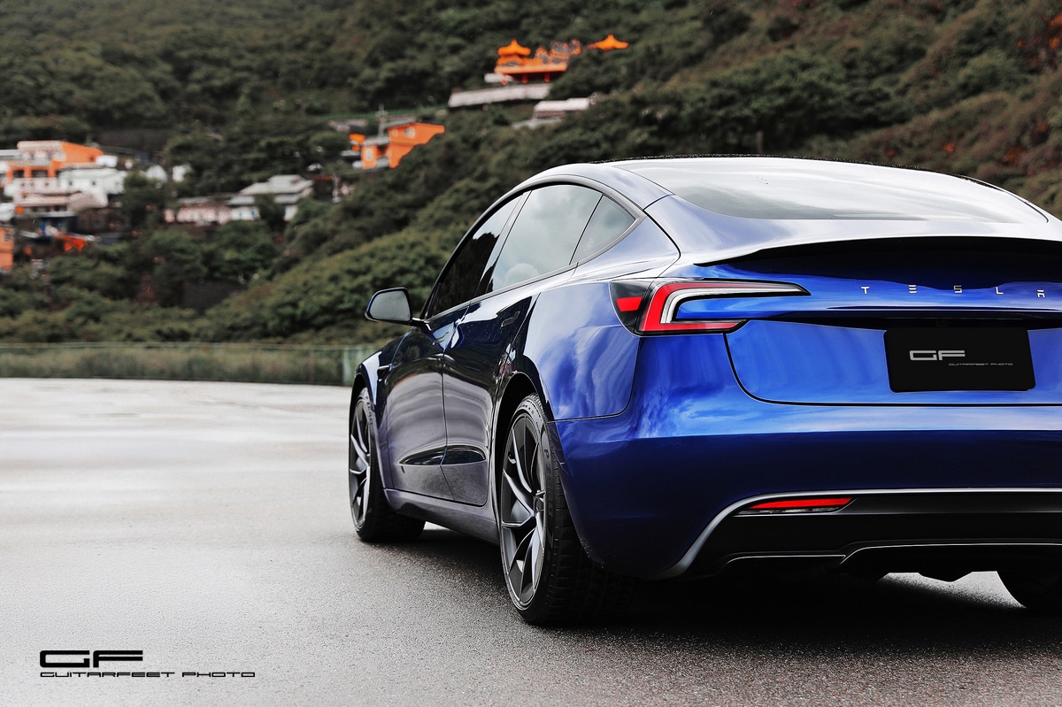 --藍色彗星-- 煥新版Tesla Model 3 Performance開箱分享