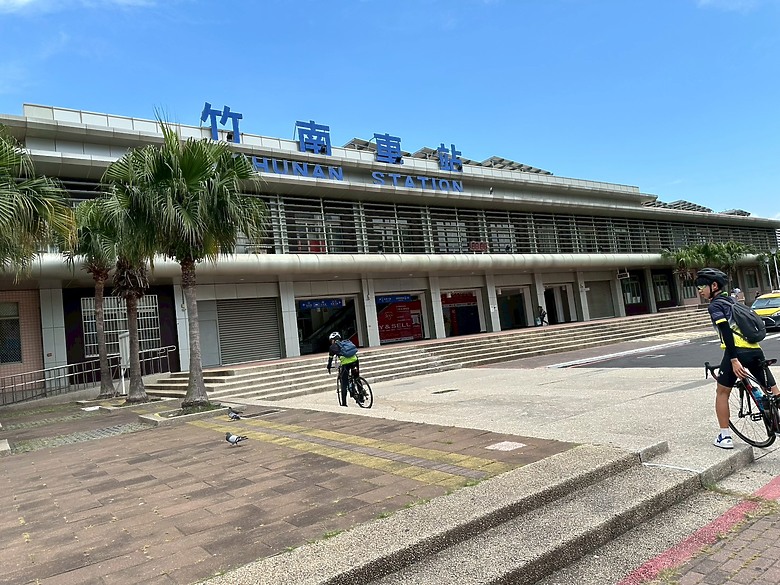 2025 腳踏車小白 專屬三個國中畢業生3天2夜的畢業旅行