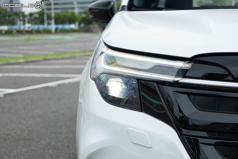 Subaru Forester Hybrid 大改款試駕｜全新油電動力更省油，但四驅性能一樣出色！