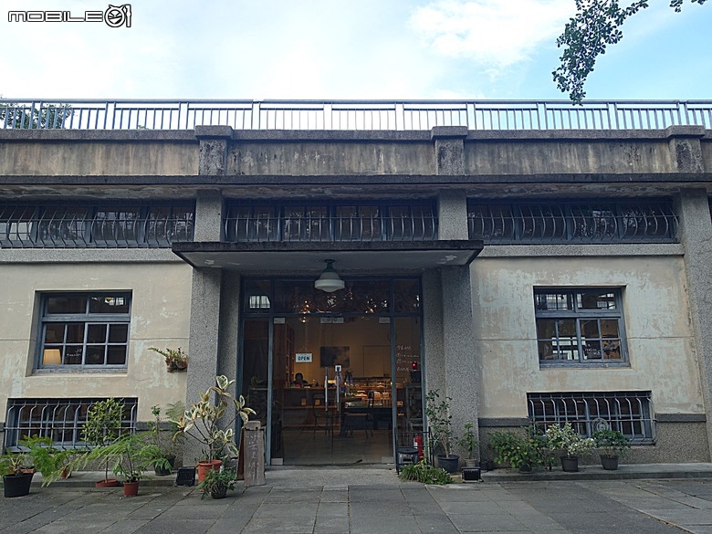 花蓮將軍府1936、花蓮港放送局1944、松園別館、花蓮文化創意產業園區、台灣鐵路局花蓮管理處處長官邸、野光 Fluorescent (原：黑金通) — 花蓮市區3小時快閃行旅