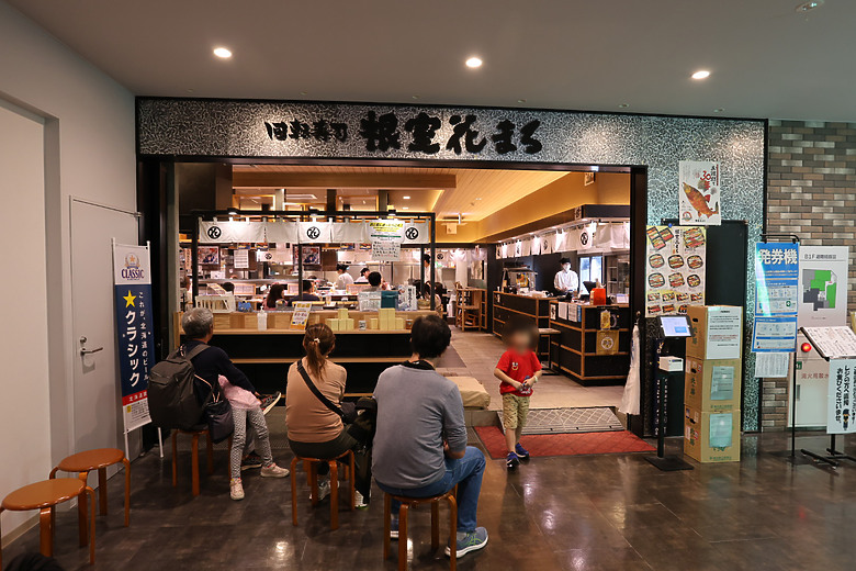 點我看大圖 夏日北海道自由行-函館篇(五稜郭/旬花/大黑屋/函館朝市/金森紅磚倉庫/小丑漢堡/八幡坂/元町/根室花丸/函館山)