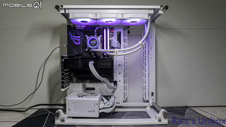 點我看大圖 【開箱】全漢首款一體式水冷 | FSP AE36 WHITE