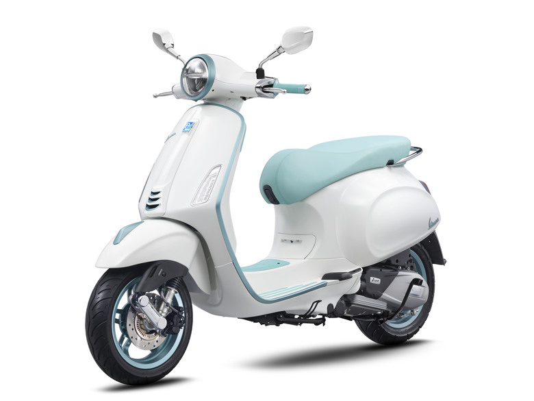 【國內快訊】Vespa LX 125 i-get ABS，導入全新粉彩車色，Vespa Primavera S 優雅升級，質感同色系設計亮相。
